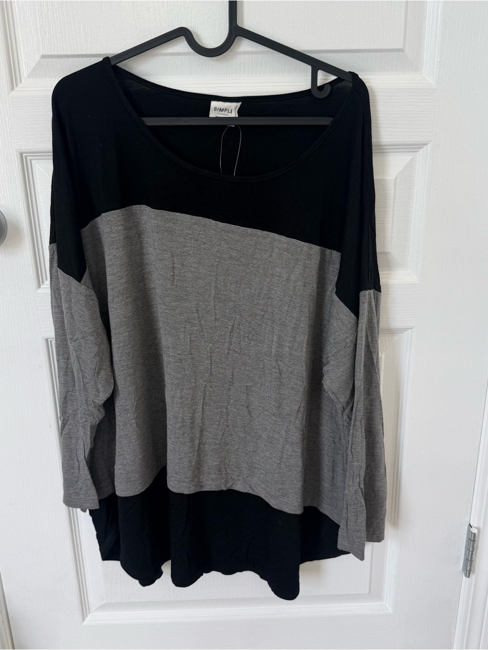 BNWT Suzanne Betro Simple Charcoal & Black Color-Block Scoop-Neck Tunic Size 2X